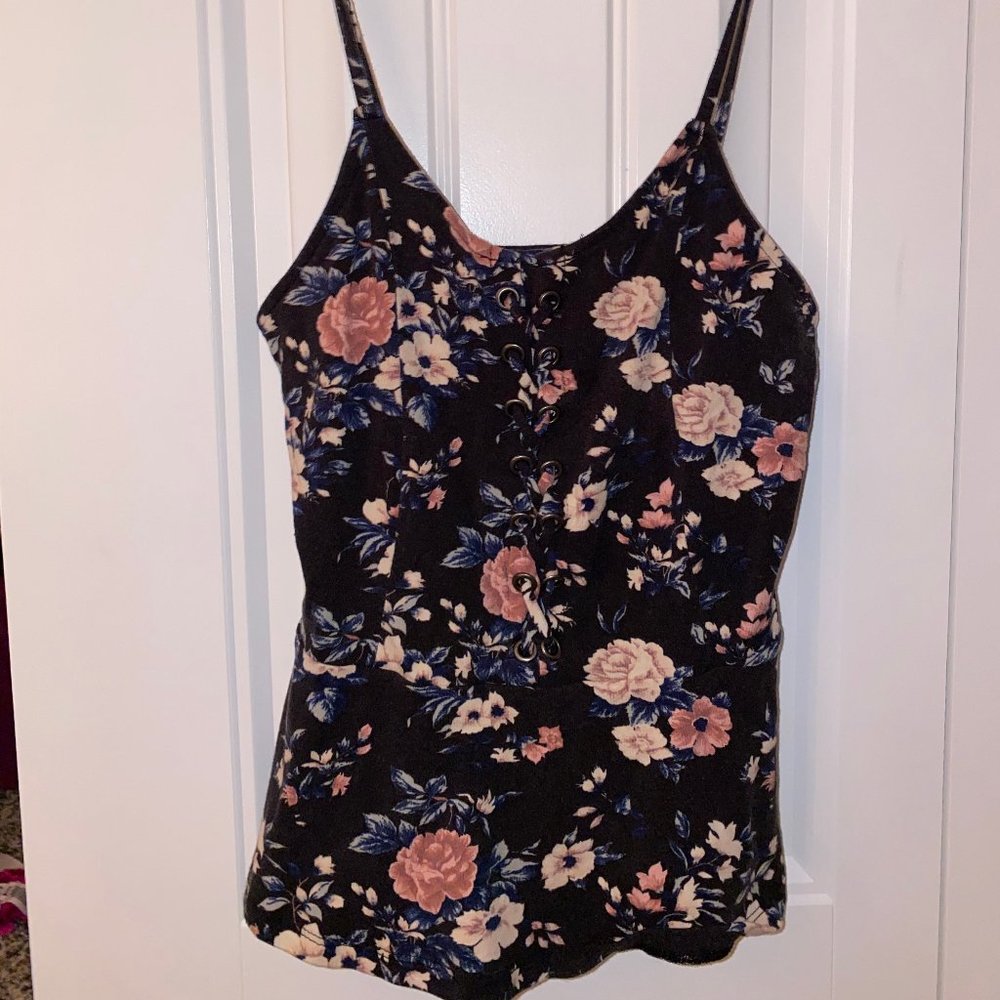 American Eagle top